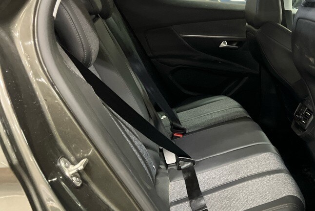 Used Peugeot 3008 2019 for sale - 76184210: Photo 10