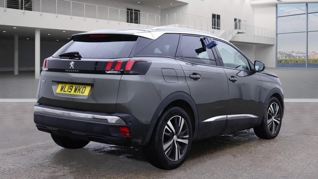Used Peugeot 3008 2019 for sale - 76184210: Photo 4