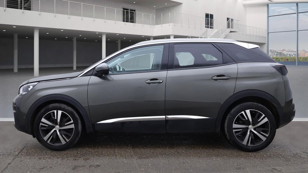 Used Peugeot 3008 2019 for sale - 76184210: Photo 6