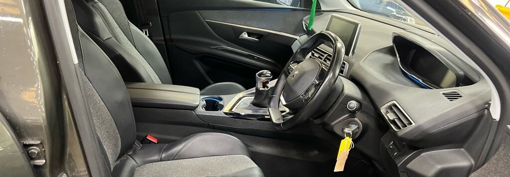 Used Peugeot 3008 2019 for sale - 76184210: Photo 7