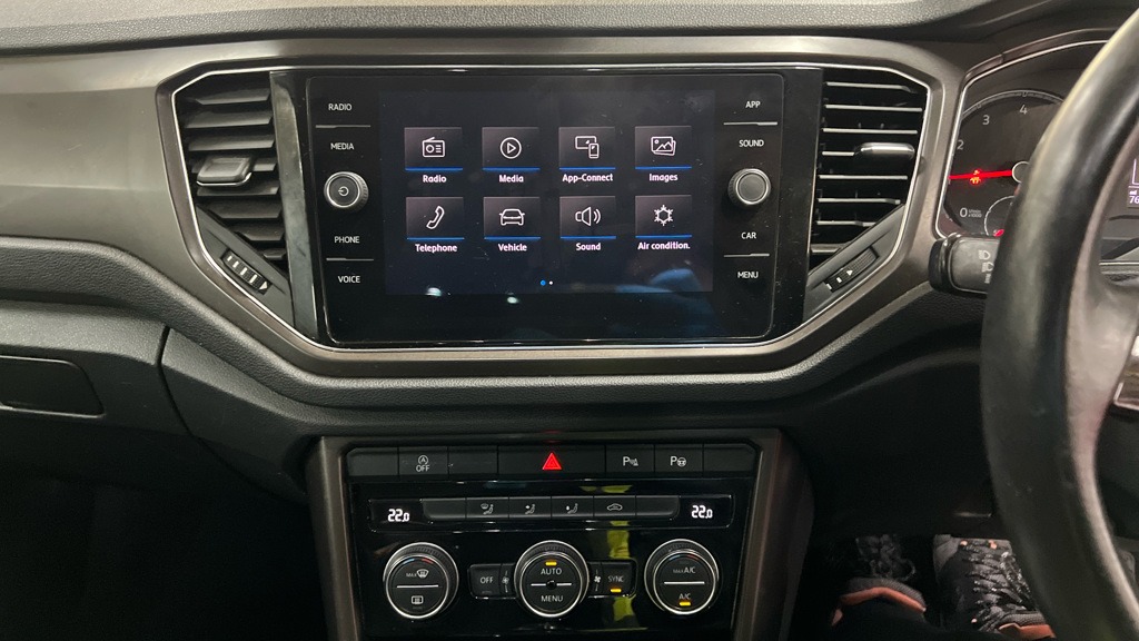 Used Volkswagen T-Roc 2019 for sale - 77003618: Photo 8