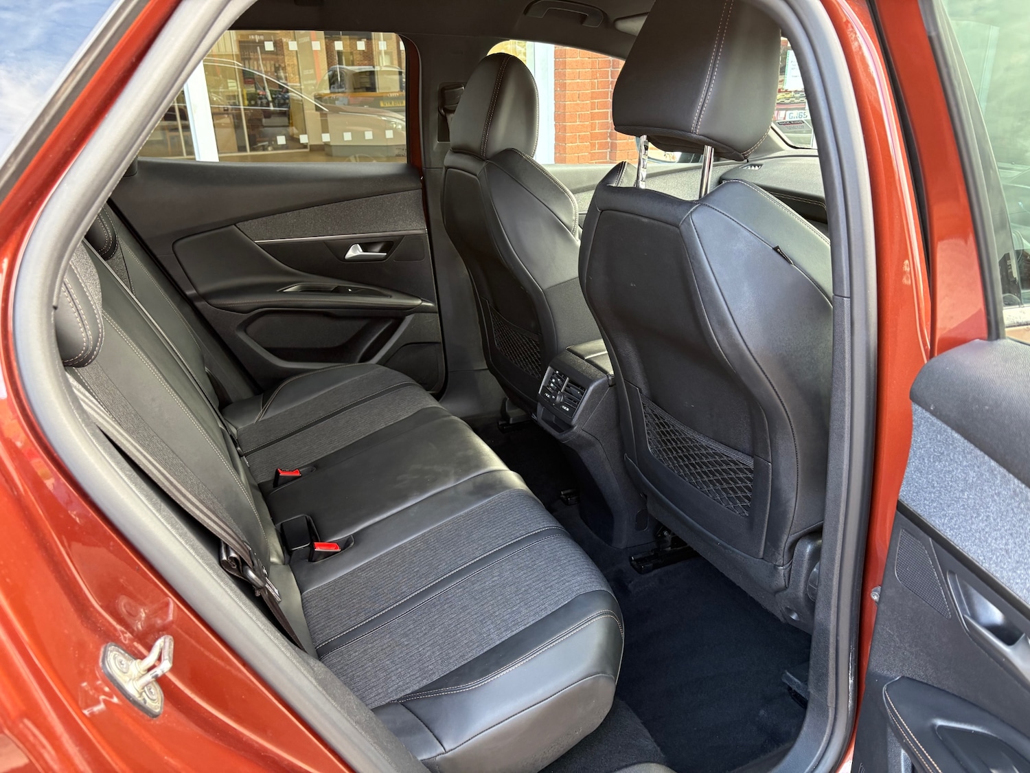 Used Peugeot 3008 2018 for sale - 76277024: Photo 11