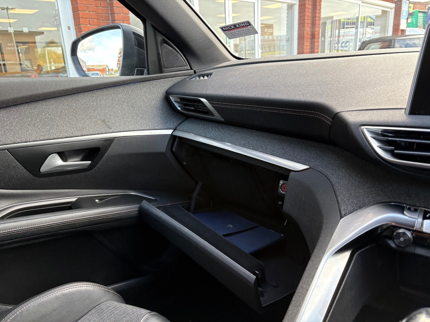 Used Peugeot 3008 2018 for sale - 76277024: Photo 15