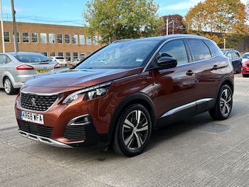Used Peugeot 3008 2018 for sale - 76277024: Photo