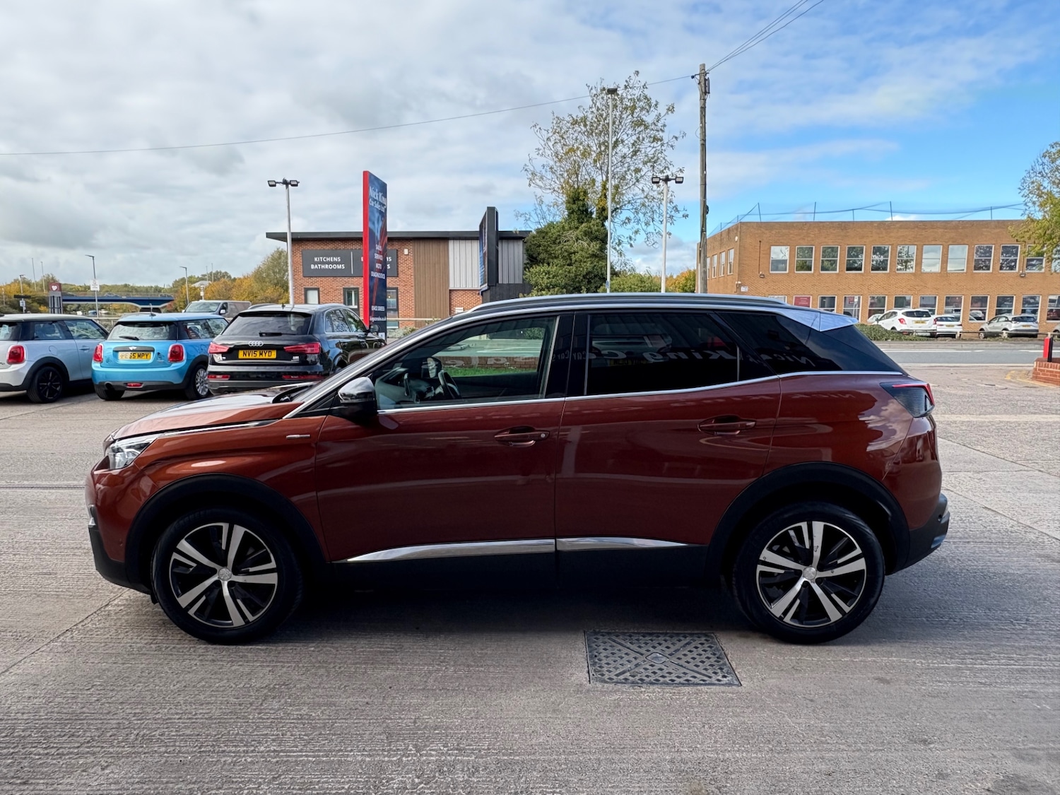 Used Peugeot 3008 2018 for sale - 76277024: Photo 5