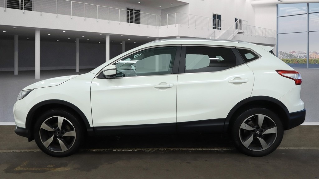 Used Nissan Qashqai 2016 for sale - 77377908: Photo 9