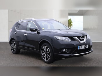 Used Nissan X-Trail 2017 for sale - 79545373: Photo