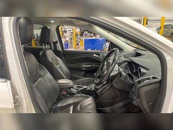 Used Ford Kuga 2015 for sale - 79503912: Photo