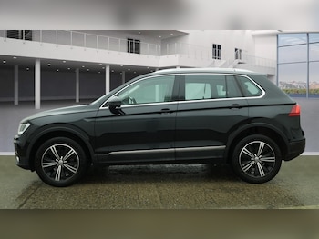 Used Volkswagen Tiguan 2016 for sale - 77542556: Photo