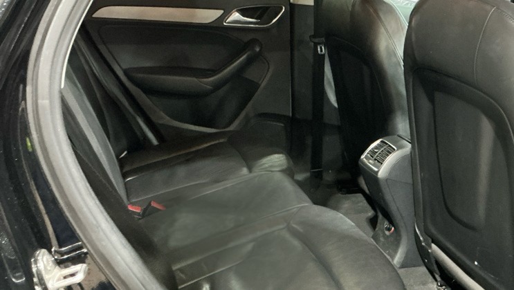 Used Audi Q3 2012 for sale - 76859386: Photo 10