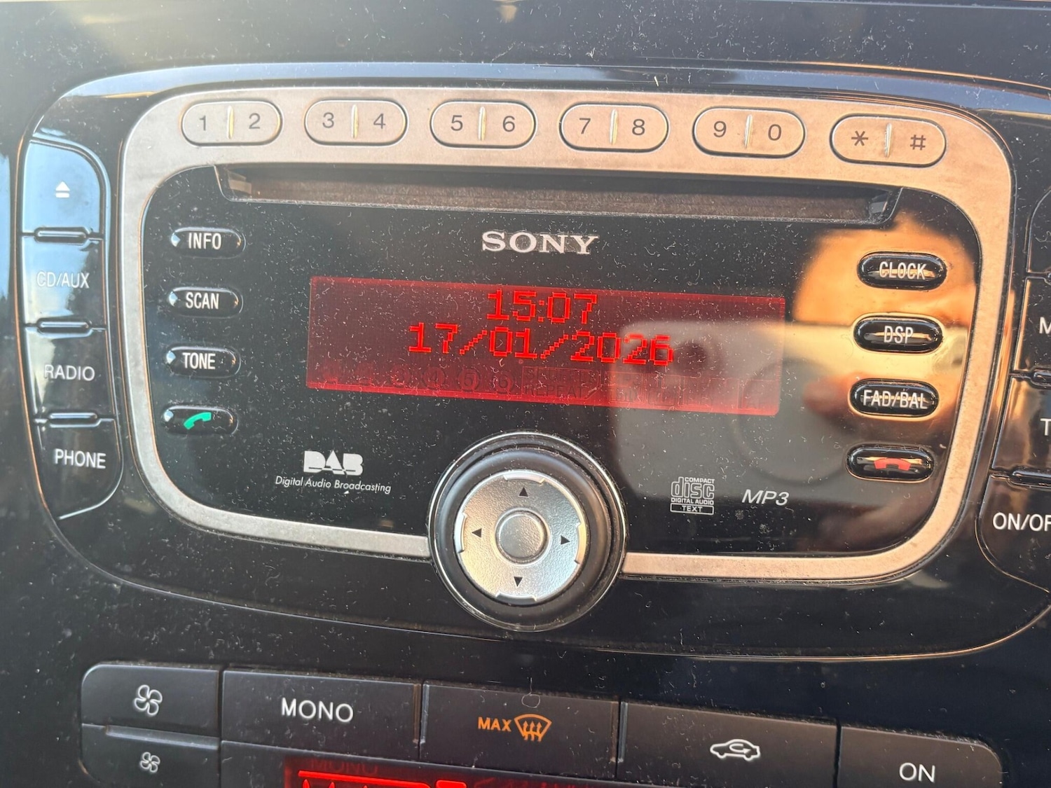 Used Ford S-Max 2015 for sale - 77272432: Photo 6