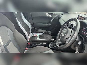 Used Audi A1 2017 for sale - 77350422: Photo