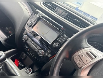 Used Nissan Qashqai 2016 for sale - 79342131: Photo