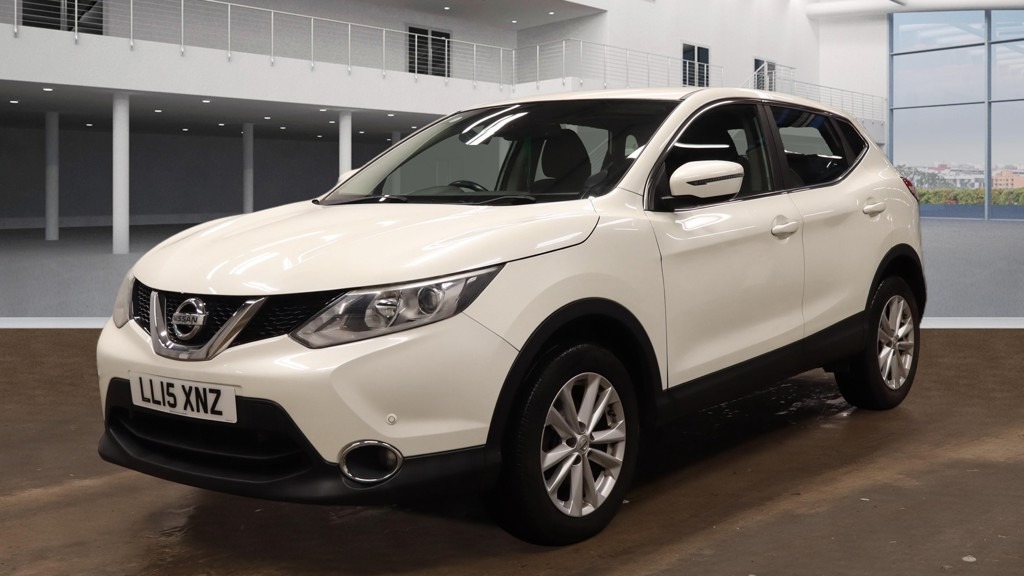 Used Nissan Qashqai 2015 for sale - 77490125: Photo 4