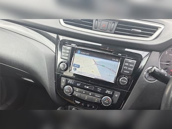 Used Nissan Qashqai 2017 for sale - 78628175: Photo