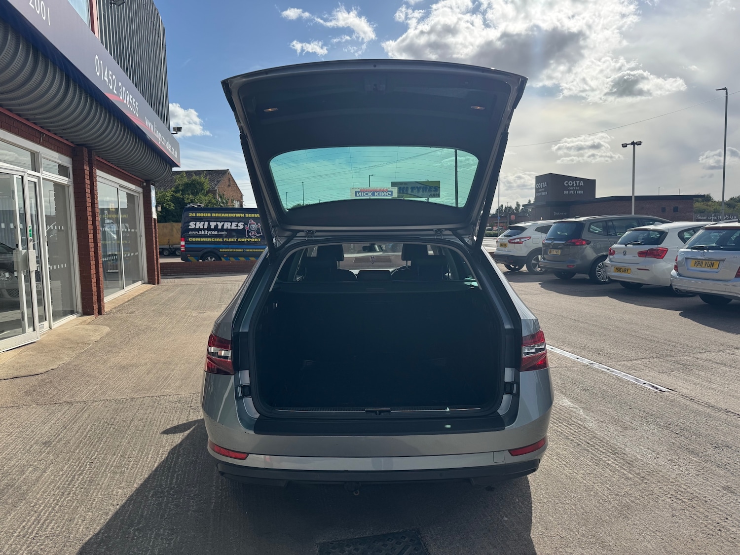 Vehicle 21