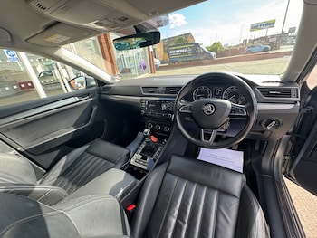 Used Skoda Superb 2018 for sale - 75692174: Photo