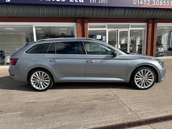Used Skoda Superb 2018 for sale - 75692174: Photo