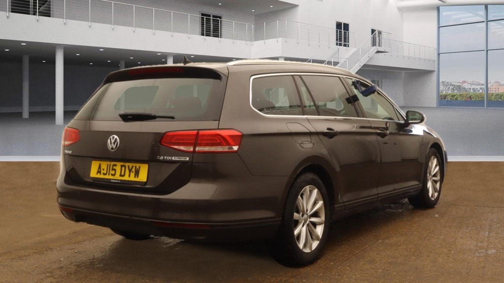 Used Volkswagen Passat 2015 for sale - 76005082: Photo 4