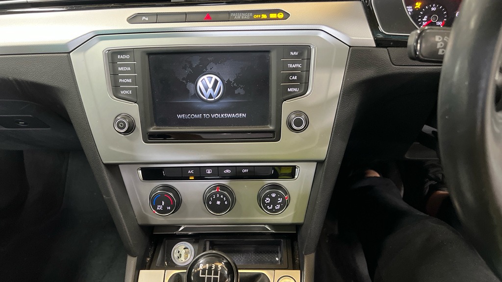 Used Volkswagen Passat 2015 for sale - 76005082: Photo 6