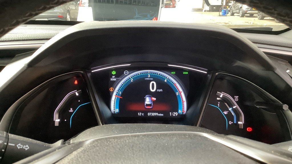 Used Honda Civic 2018 for sale - 77901780: Photo 10