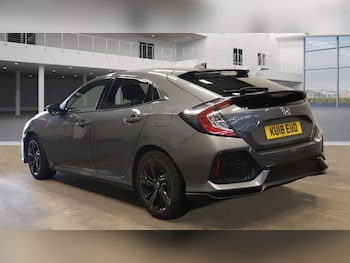 Used Honda Civic 2018 for sale - 77901780: Photo