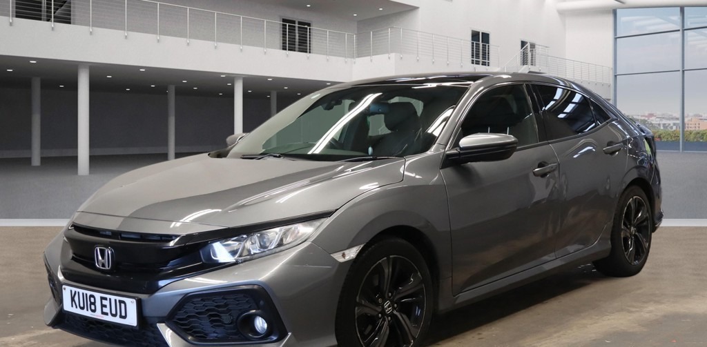 Used Honda Civic 2018 for sale - 77901780: Photo 5