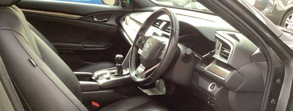 Used Honda Civic 2018 for sale - 77901780: Photo 9