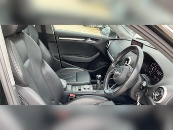 Used Audi A3 2019 for sale - 79418912: Photo