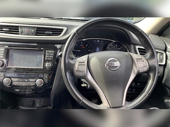 Used Nissan X-Trail 2015 for sale - 75773216: Photo