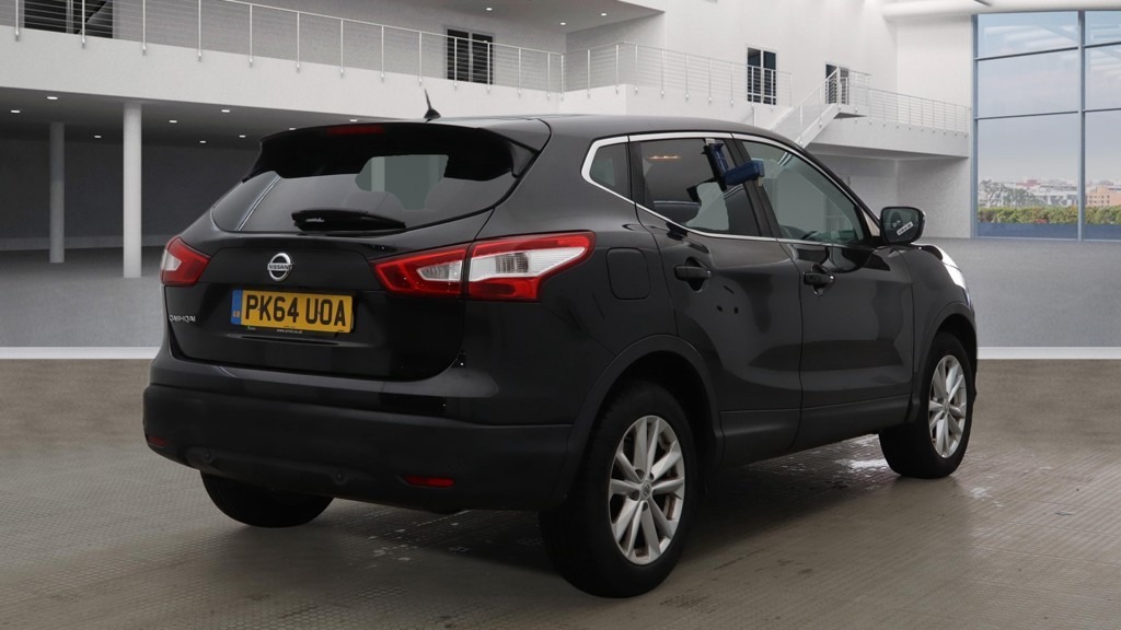 Used Nissan Qashqai 2014 for sale - 77546100: Photo 2