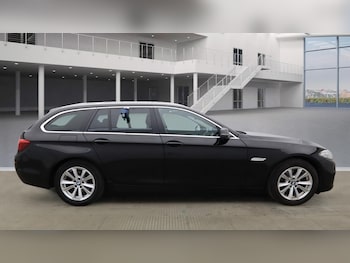 Used BMW 5 Series 2016 for sale - 76477358: Photo