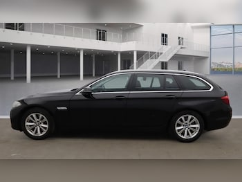 Used BMW 5 Series 2016 for sale - 76477358: Photo