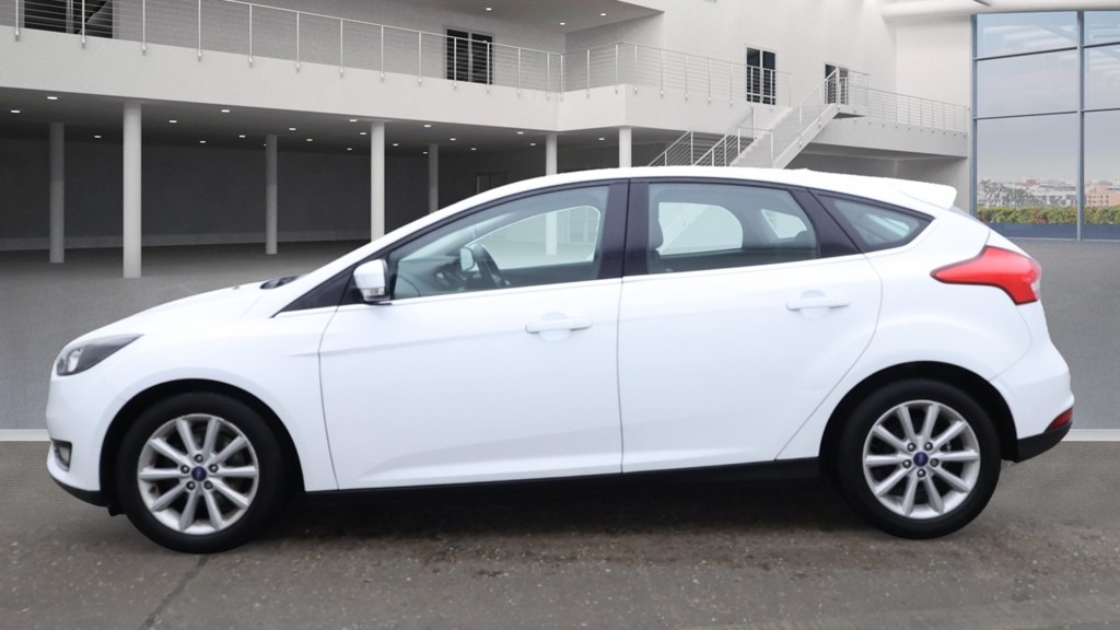 Used Ford Focus 2015 for sale - 76383211: Photo 6