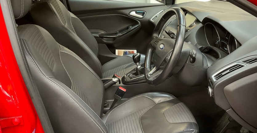 Used Ford Focus 2015 for sale - 75995568: Photo 8