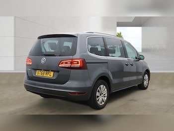 Used Volkswagen Sharan 2018 for sale - 79067016: Photo