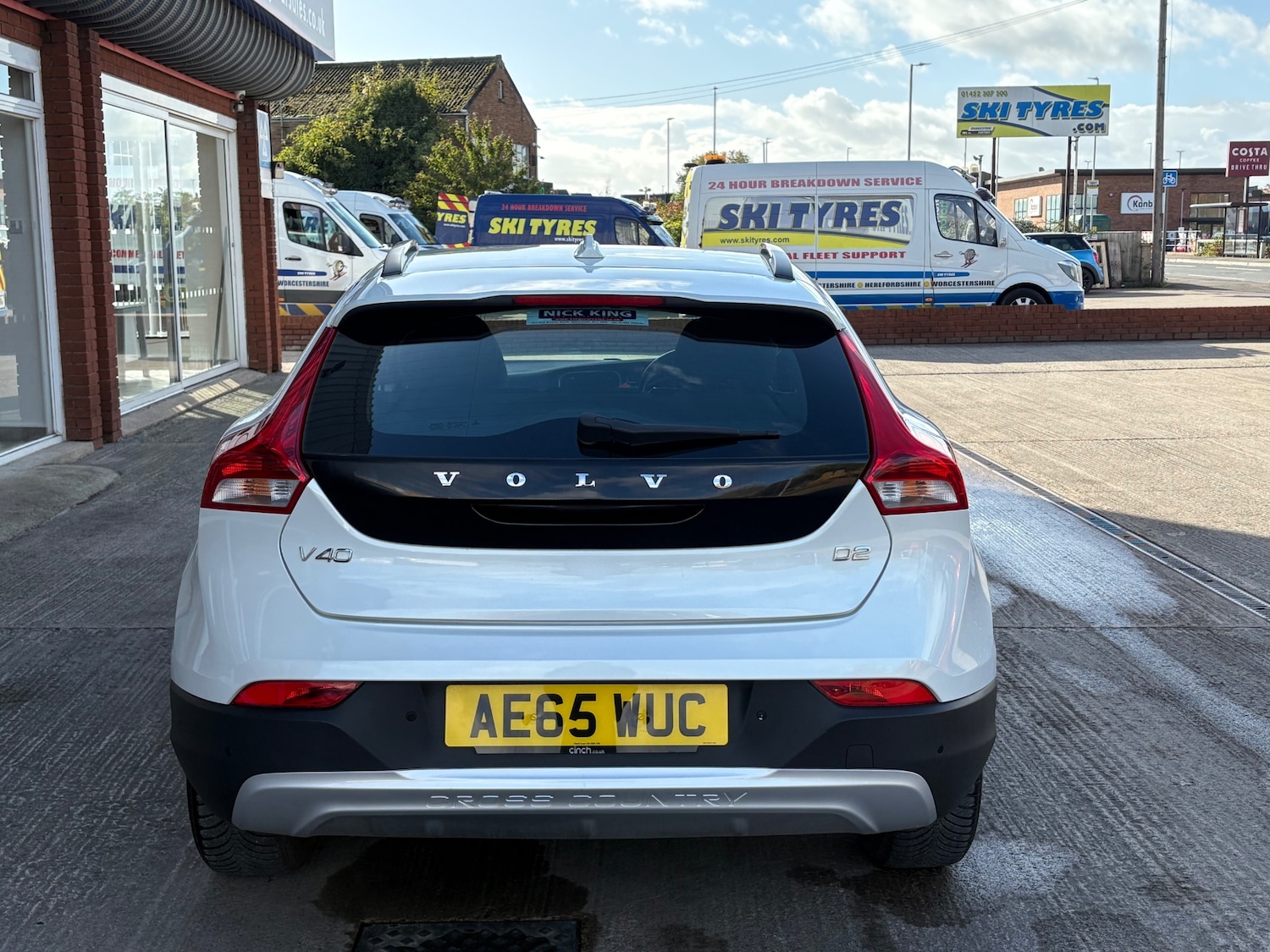 Used Volvo V40 2015 for sale - 76316375: Photo 6