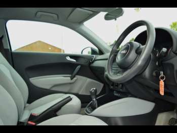 Used Audi A1 2011 for sale - 74578081: Photo