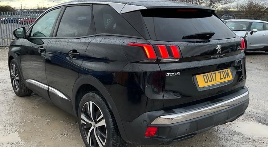 Used Peugeot 3008 2017 for sale - 77198057: Photo 2