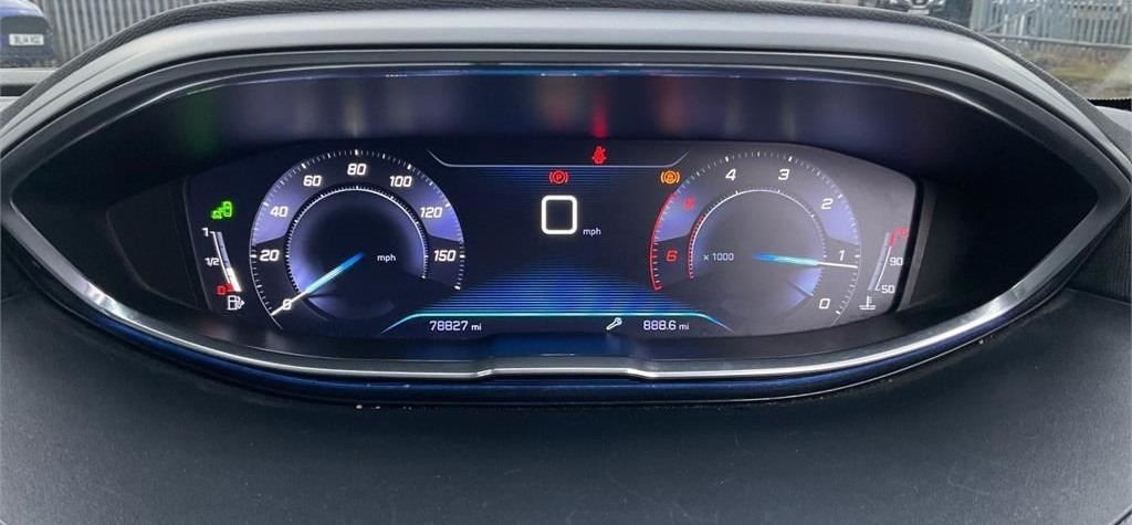 Used Peugeot 3008 2017 for sale - 77198057: Photo 9