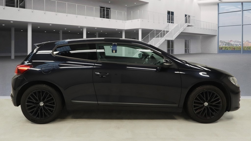 Used Volkswagen Scirocco 2015 for sale - 77085353: Photo 7