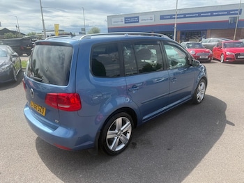 Used Volkswagen Touran 2012 for sale - 78907146: Photo