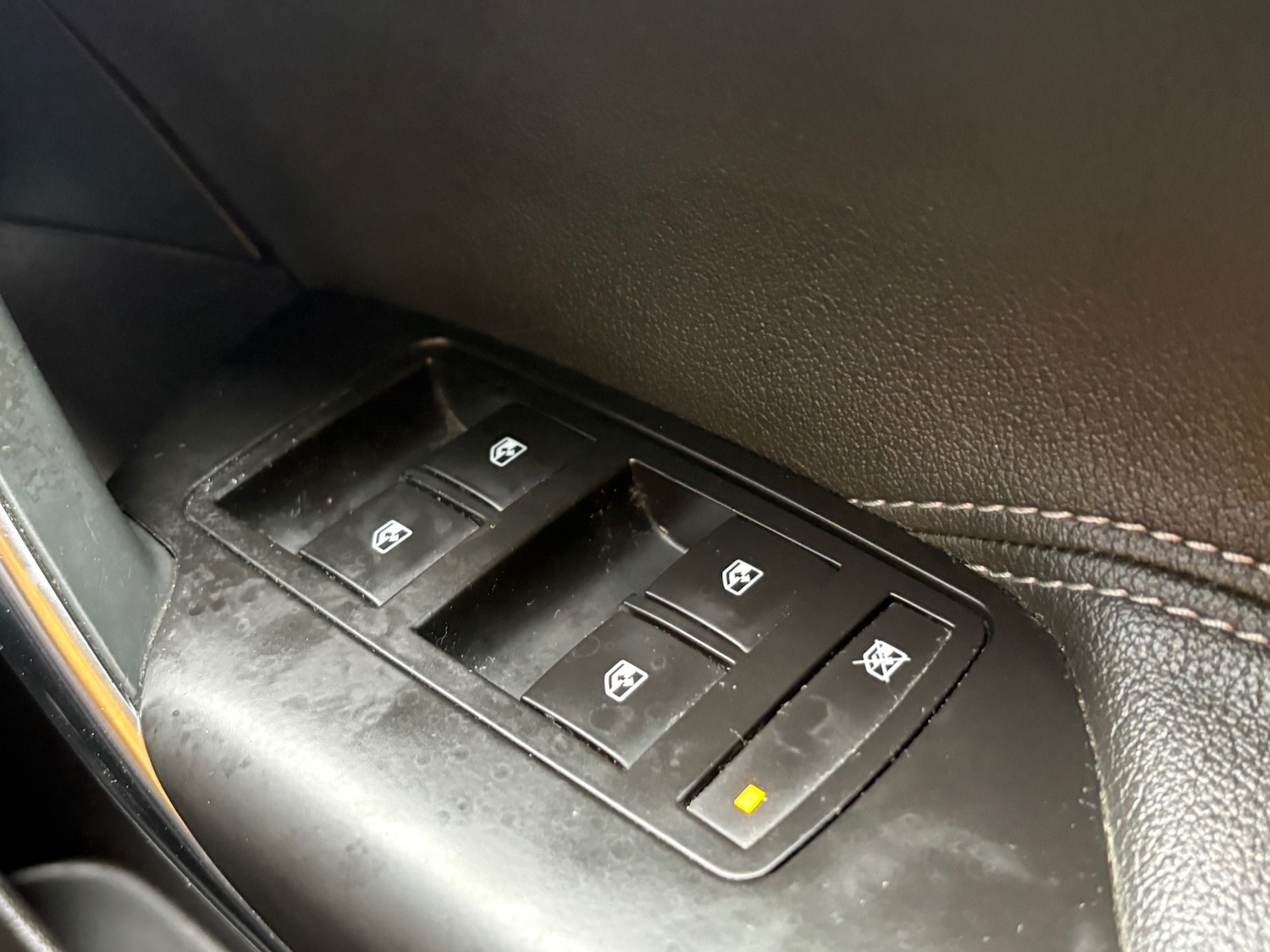 Used Vauxhall Insignia 2016 for sale - 77187091: Photo 24