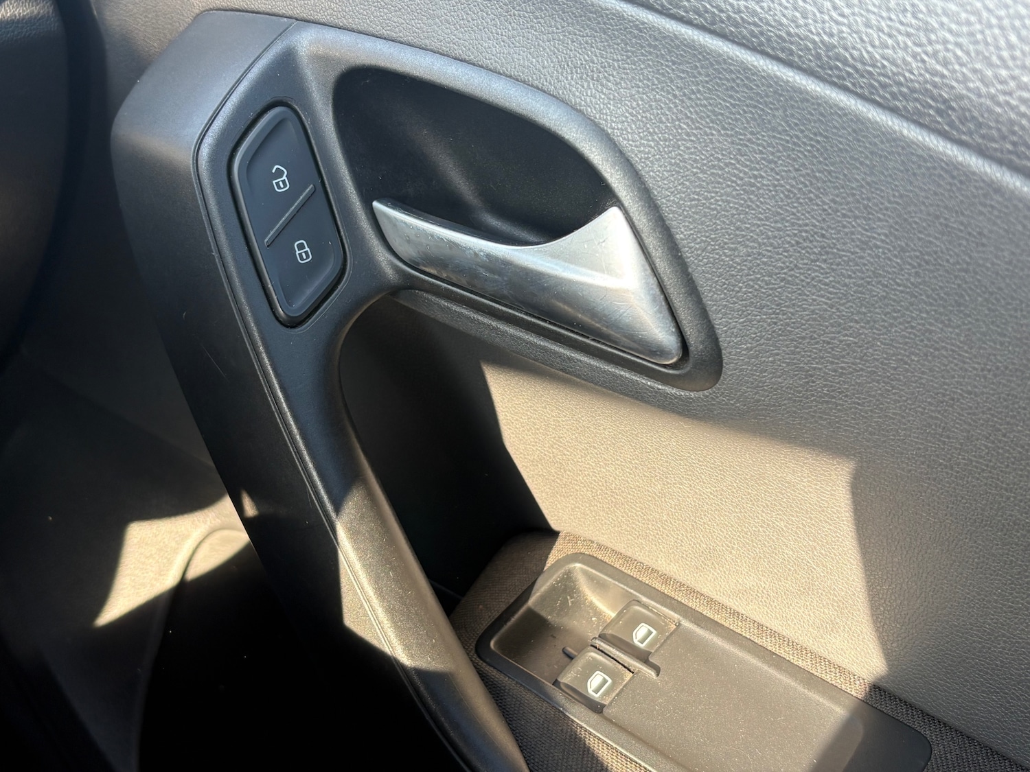 Used Volkswagen Polo 2015 for sale - 77630962: Photo 12