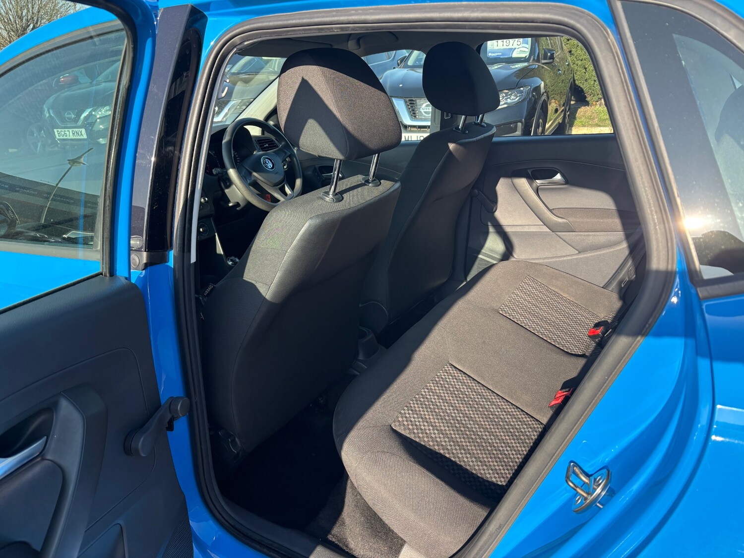 Used Volkswagen Polo 2015 for sale - 77630962: Photo 14