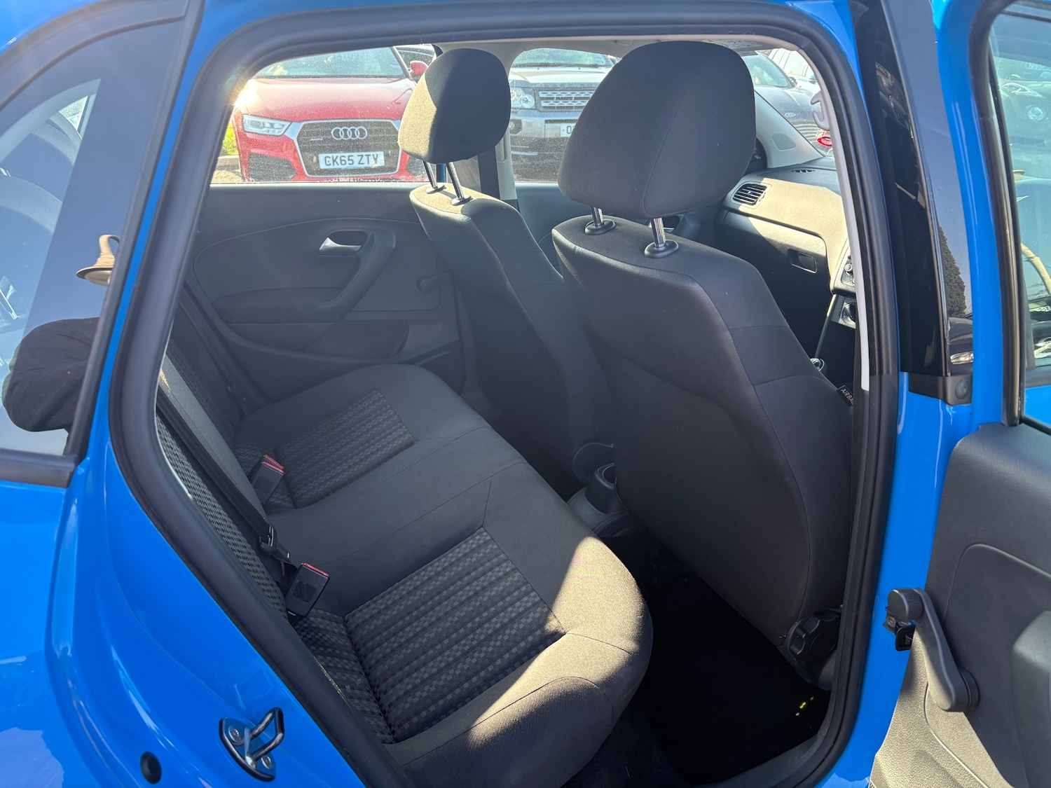 Used Volkswagen Polo 2015 for sale - 77630962: Photo 15