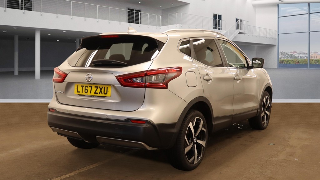 Used Nissan Qashqai 2017 for sale - 76156838: Photo 6
