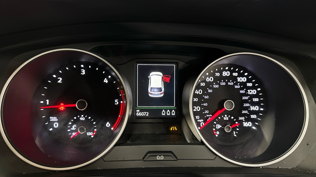 Used Volkswagen Tiguan 2016 for sale - 77418550: Photo 9