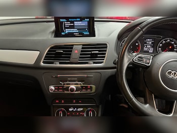 Used Audi Q3 2016 for sale - 77350408: Photo