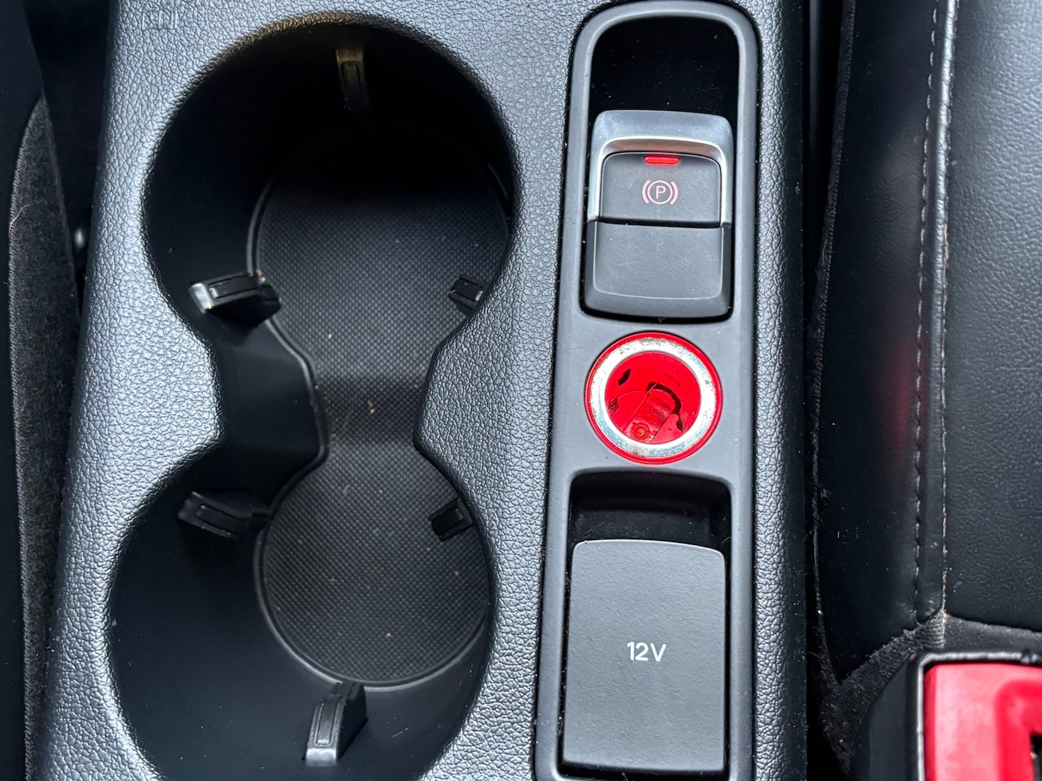 Used Audi Q3 2015 for sale - 77245527: Photo 20